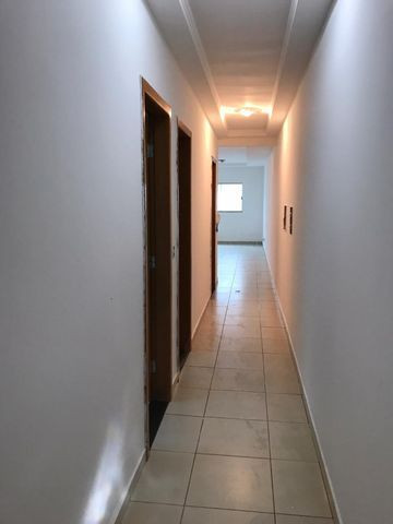Vende-se casa com 3 /4 sendo um suite - Foto 3