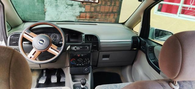 V/T Zafira 2.0 2001 7 lugares - Foto 9
