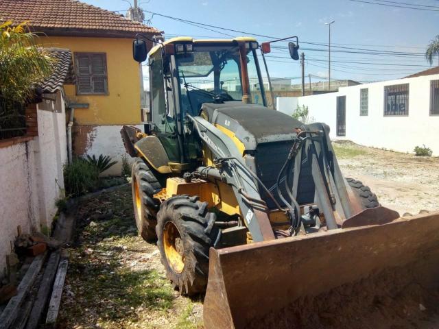 Retroescavadeira
