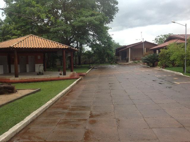 Chalé com quiosque,ducha, bem estruturado,mobiliado,bem decorado - Foto 20