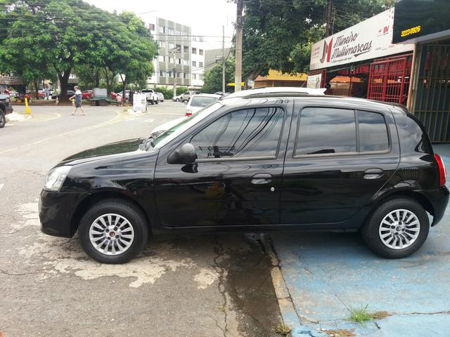 Renault Clio Hatch 1.0Flex Completo Preto 2013/2014 - Foto 6