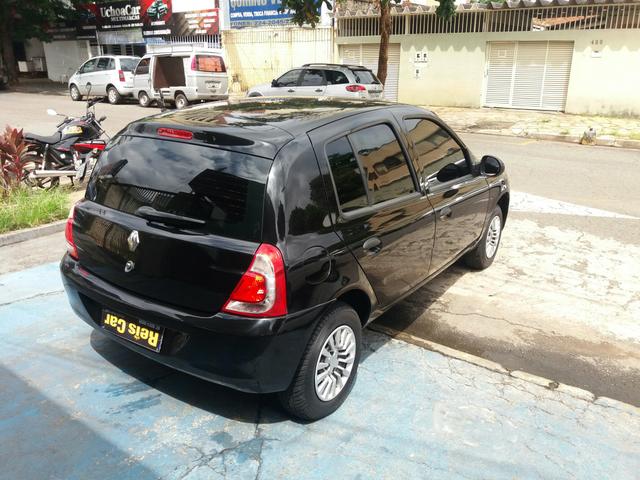 Renault Clio Hatch 1.0Flex Completo Preto 2013/2014 - Foto 3