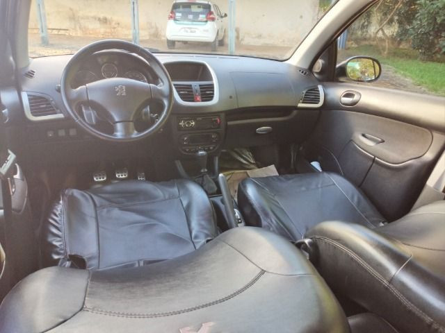 Peugeot 207 Sedan Passion XS 1.6 - Foto 8