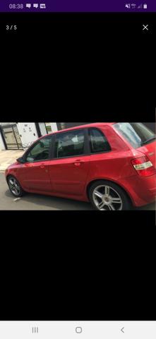 Stilo 2007 completo ,troco por carro mais novo pra assumir financiamento - Foto 2