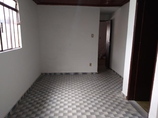 Casa Vila União, Setor dos Alpes, com barracão. - Foto 3