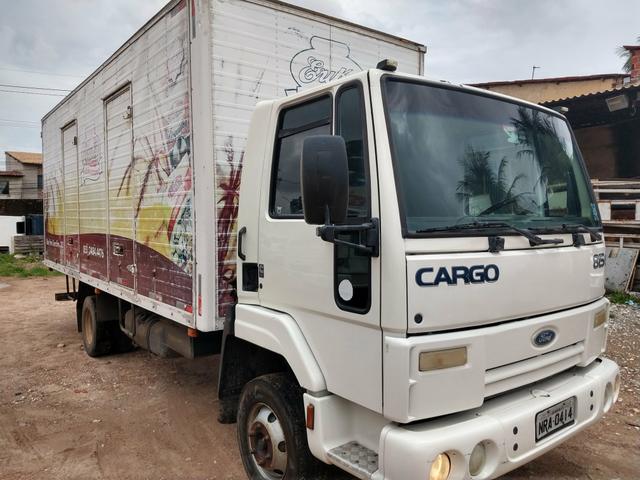 Vendo Ford Cargo 815e