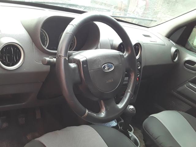 Vendo um eco sport ano2005