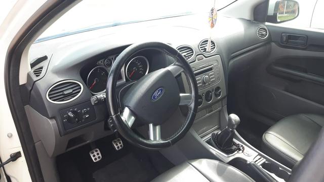 Ford Focus Hatch - Foto 5