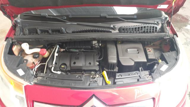 Citroen Picasso 2012 AUT. AC troca - Foto 8