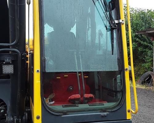 Escavadeira EC210B VOLVO (exigência de nome limpo) - Foto 6