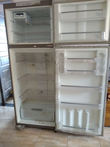 Geladeira continental frost free