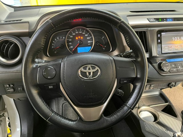 Toyota Rav4 4x4 top com 2022 PAGO - Foto 11