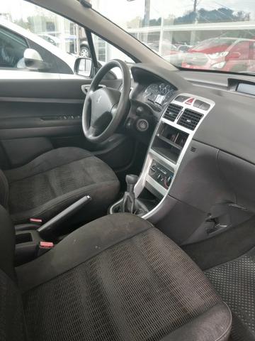 Peugeot 307sw preto, revisado e completo - Foto 3