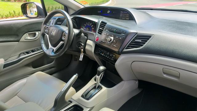 Honda Civic LRX 2.0 14/15 impecável, próximo licenciamento para 09/2020 - Foto 9