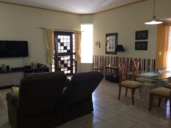Casa com área de lazer e pomar - Foto 14