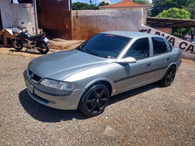 Vendo ou troco Vectra GLS
