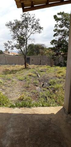Vendo casa em sete lagoas próximo ao pedágio capim branco - Foto 9