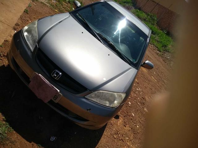 Honda Civic 2005 - Foto 6
