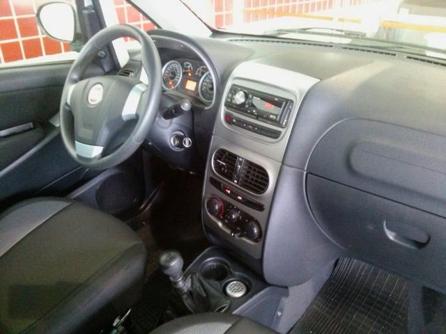 FIAT IDEA 2015/2015 1.4 MPI ATTRACTIVE 8V FLEX 4P MANUAL - Foto 6