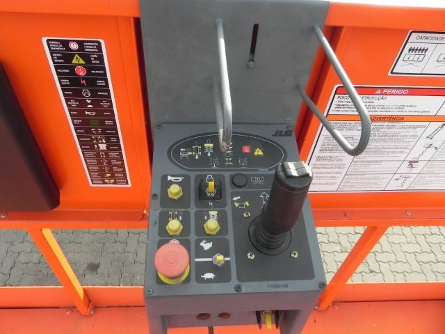 Plataforma Elevatória JLG 4394RT - Foto 5