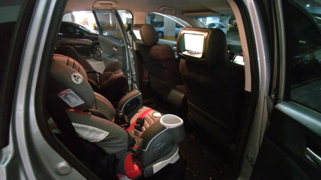 Honda cr-v - Crv - suv - dvd - pneus novos - vender rapido ipva quitado 57 mil - Foto 4