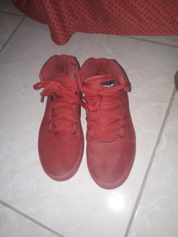 bota basqueteira