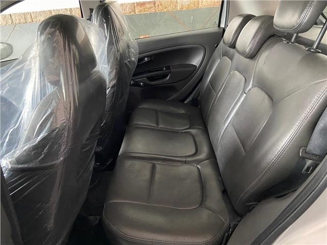 Fiat Punto 1.8 essence 16v flex 4p manual - Foto 9