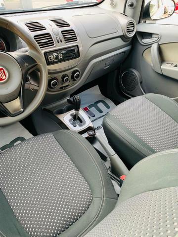 Vendo Grand Siena 1.6 ano 14/15 muito novo Valor a combina