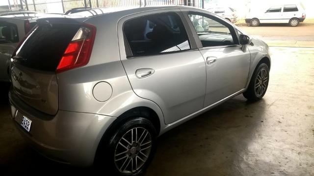 Punto Elx 1.4 Completo.Troco carros mais novo volta a vista - Foto 11