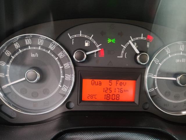 FIAT LINEA 2010/2010 1.9 MPI LX 16V FLEX 4P MANUAL - Foto 6