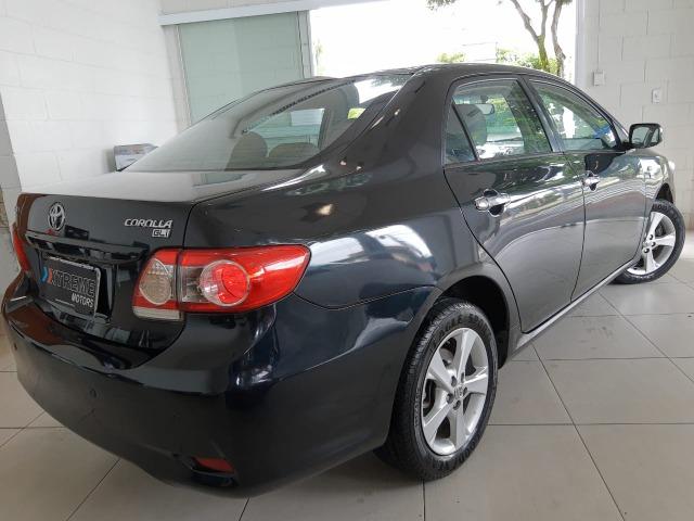 Toyota Corolla GLI 1.8 16v Flex Aut. 2013 - Foto 2