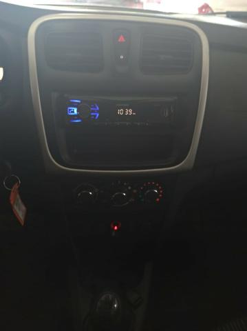 Sandero Authentique Flex 1.0 12V 2020 - Foto 7
