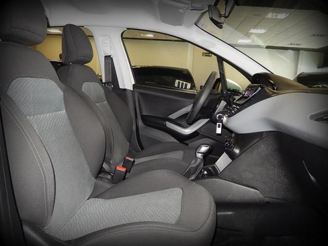 PEUGEOT 208 1.5 ACTIVE 8V FLEX 4P MANUAL - Foto 7