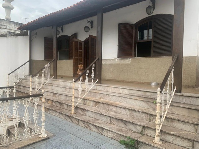 Ótima casa com 3 quartos| suítes e piscina na Rua das Rosas - Vila Valqueire