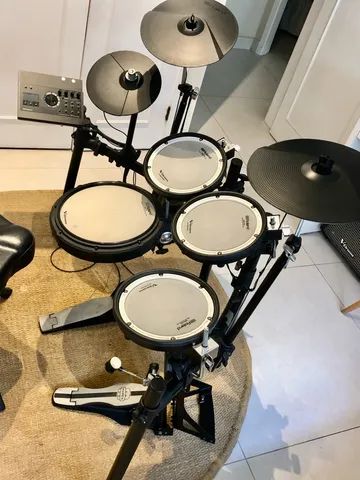 Bateria Eletrônica Roland Td17kvV-Drums Semi-nova - Foto 2