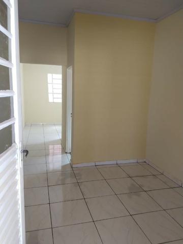 Imperdível ! Vendo casa na Qr 402 ! Ac.Financiamento e FGTS ! - Foto 2