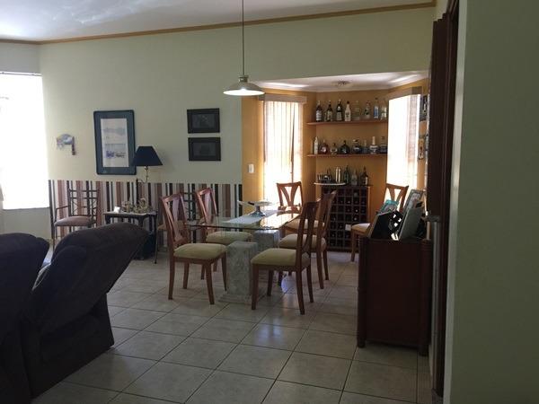 Casa com área de lazer e pomar - Foto 13
