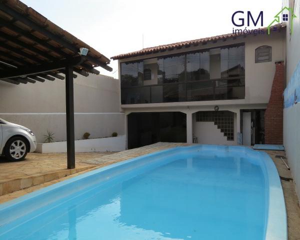 Casa a venda Quadra 04 / 03 quartos / Sobradinho DF / churrasqueira / piscina /