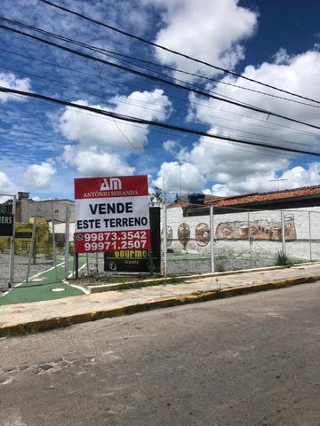 Oportunidade unica vende-se terreno para construção de qualquer tipo de comercio. Gravatá