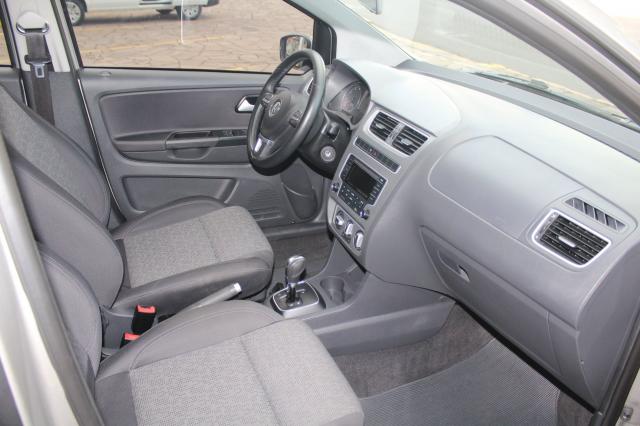 VOLKSWAGEN FOX 2014/2014 1.6 MI 8V FLEX 4P AUTOMATIZADO - Foto 5