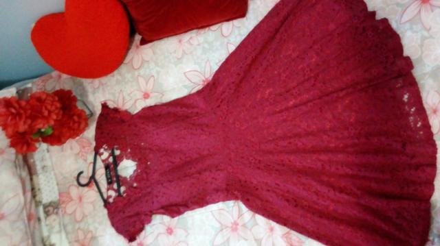 Vestido Rendado Com Bojo (seminovo) - Foto 5