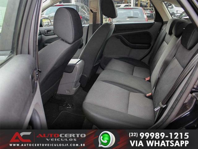 Focus 1.6 Flex *Carro Impecável* Super Conservado* Garantia Pós Venda - Foto 17