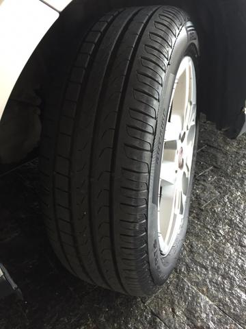 Fiat Grand Siena 1.6 16v Essence Flex dualogic 2014 - Foto 9