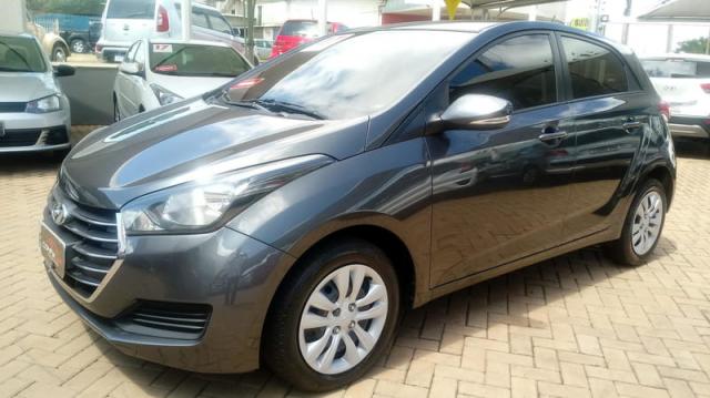 Hyundai Hb20 Confort Plus 1.0 Flex 2017 - Foto 2