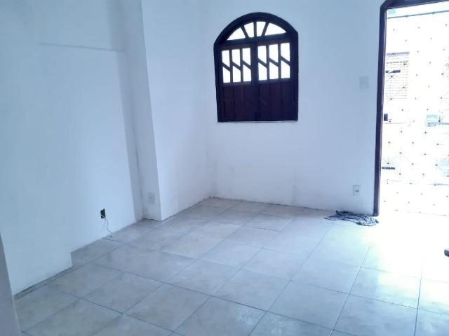 Aluga-se casa à beira mar, na Ribeira! - Foto 2