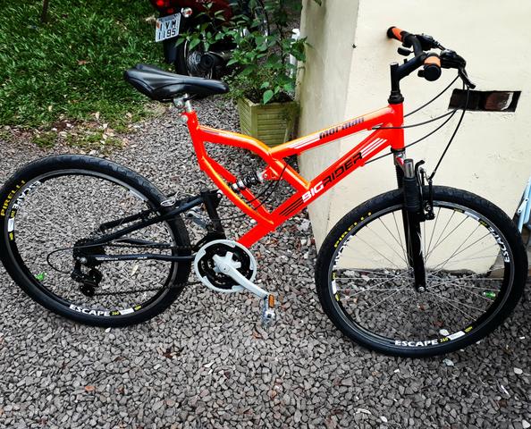 Bicicleta mormaii aro 26 bem nova(ler anuncio)