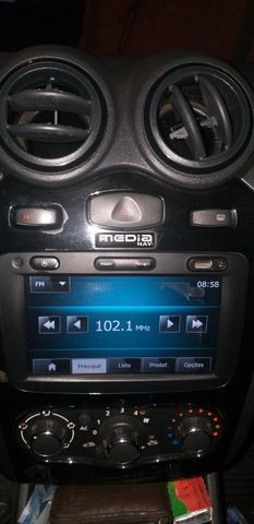 Vendo sandero 1.6 - Foto 7