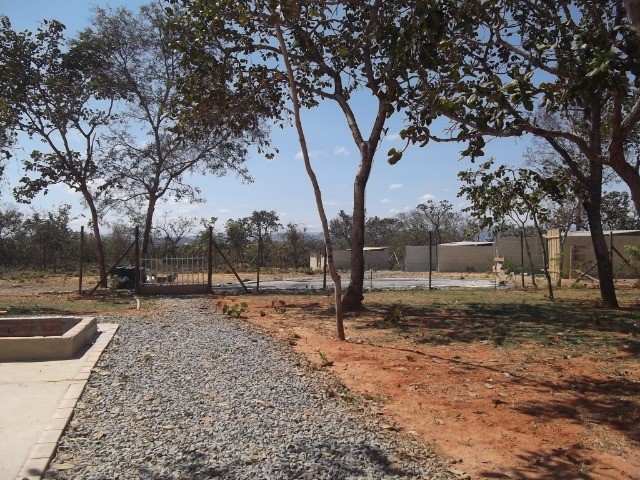 Sitio 20.000m² bem localizado, com sauna, piscina, poço de peixe artificial. - Foto 4