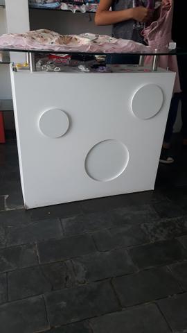 Balcão de centro loja
