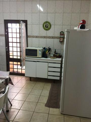 Casa com área de lazer e pomar - Foto 10